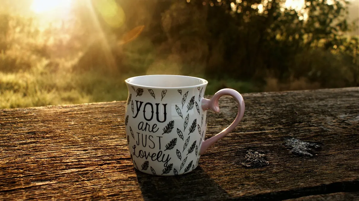 The Quiet Living Beginner's Guide: 10 Gentle Habits for a Slower Week