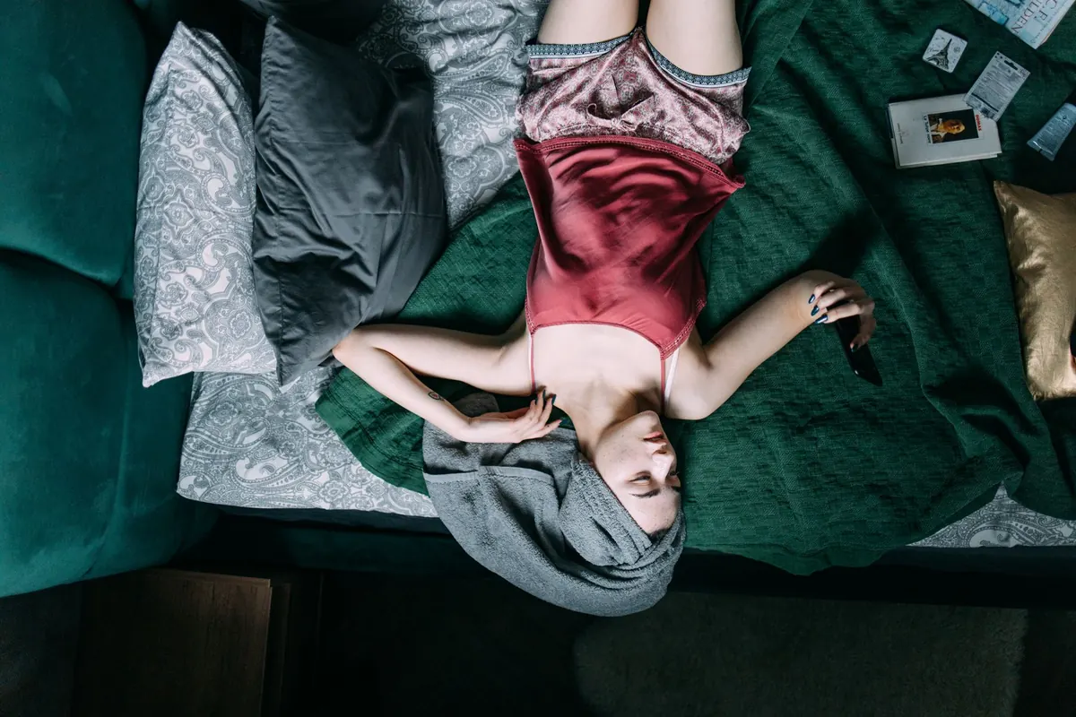 Yoga Nidra vs Body Scan Meditation: Which Helps You Rest Better?